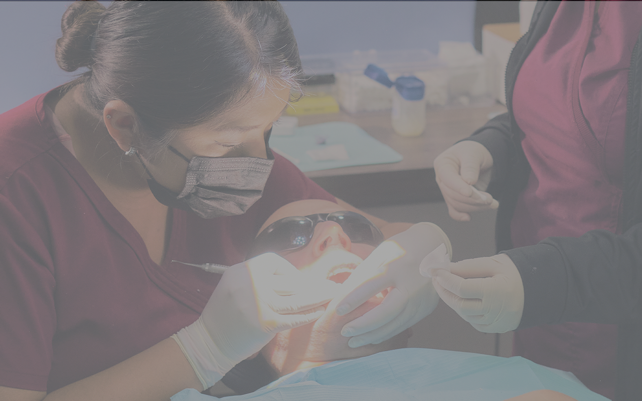 Dental Excellence in Los Algodones: Vivant Smile Design